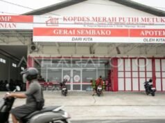 Evaluado por el gobierno, el programa de financiación de Merak Putih Kopdes se modificó de la siguiente manera: