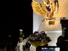 El presidente Prabowo pide a la nación que no olvide los servicios de los héroes cuando encabezan la ceremonia en TMP Kalibata.