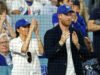 El príncipe Harry se disculpa por usar gorra de los Dodgers durante la Serie Mundial contra los Azulejos: «Estaba bajo coacción»