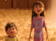 Conjuntos de In Your Dreams inspirados en Chuck E. Cheese, Disney Small World Ride