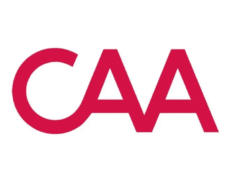 CAA asciende a seis personas a puestos de agentes y gerenciales