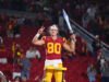 USC completa un despeje falso con QB suplente usando el número de camiseta de apostador en la victoria sobre Northwestern