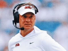 Ole Miss HC Lane Kiffin defiende Texas A&M y se pregunta por qué los Aggies no son el número uno