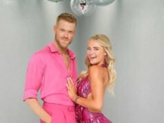 Rylee Arnold se reúne con Scott Hoying en el escenario después de la eliminación de DWTS