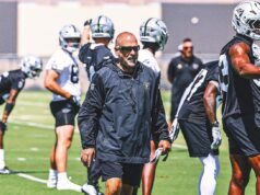 Los Raiders despiden al coordinador de equipos especiales Tom McMahon después de otra costosa derrota