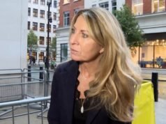 La directora ejecutiva de BBC News, Deborah Turness, dimite tras el discurso de Trump