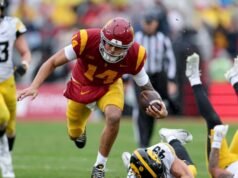 USC noquea a Iowa en la segunda mitad para recuperarse y lograr la victoria