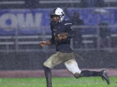 Discusión preparatoria: Los equipos de fútbol de la sección de la ciudad prosperan en el barro