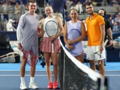 Carlos Alcaraz y otras estrellas realizan exhibición en Marlins Park