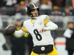 Aaron Rodgers cree que atraerá el interés de los equipos esta temporada baja, pero no está comprometido a jugar en 2026.