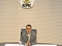 El Comité para la Erradicación de la Corrupción (KPK) revela que el teléfono celular cuyos rastros de comunicación fueron eliminados aparentemente pertenece a…