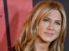 Jennifer Aniston no puede vivir sin este lápiz labial rosa en Amazon