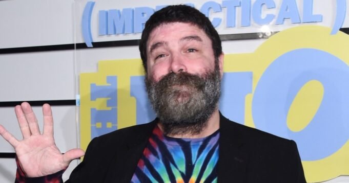 Wrestler-Mick-Foley-Is-Severing-Ties-With-WWE-After-President-Trump-Comments-About-the-Late-Rob-Reiner-GettyImages-1207151198.jpg