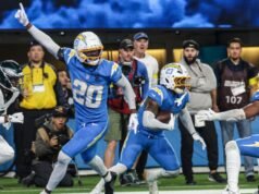 Justin Herbert y los Chargers muestran valentía en la victoria en tiempo extra contra los Eagles