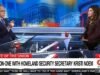 Kristi Noem ‘aplasta absolutamente’ a Jake Tapper de CNN por el tiroteo en Minneapolis mientras insulta crudamente a los agentes de ICE