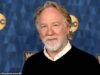 Timothy Busfield abusó sexualmente de un tercer hijo cuyo padre terapeuta pensó que sería mejor si el actor recibiera ASESORÍA en lugar de ser arrestado, según nuevos y explosivos documentos judiciales.