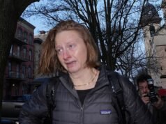 Un nuevo e impactante video muestra a la zar antiblanca de Nueva York compartiendo su deseo de colocar a TODOS los estadounidenses en viviendas públicas.