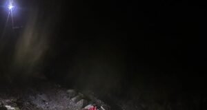 Se busca a dos caminantes rescatados “que huyeron a altas horas de la noche de un hotel que los albergaba tras una misión de siete horas sin pagar”