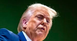 Trump le dice a Tim Walz que entregue a todos los inmigrantes con antecedentes criminales después de que el «caos demócrata» provocara el tiroteo de Alex Pretti en Minnesota