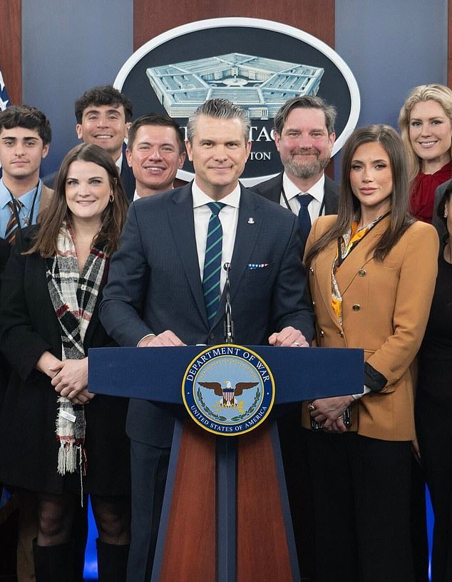 105947761-15509645-When_Pete_Hegseth_s_Pentagonofficially_moved_to_sideline_veteran-a-10_1769870057023.jpg