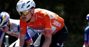 Jay Vine gana el Tour Down Under tras accidente provocado por un canguro