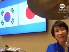 MIRAR: Líderes japoneses y surcoreanos en drum jam de K-pop