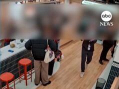 Vídeo Robo a punta de pistola en tienda Pokémon en Manhattan