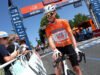 El australiano Jay Vine gana el Tour Down Under a pesar de que un accidente con un canguro le obligó a cambiar de bicicleta