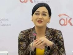 Friderica Widyasari Dewi se convierte en presidenta y vicepresidenta del OJK, los observadores instan al nuevo presidente a tomar medidas firmes contra los emisores en problemas