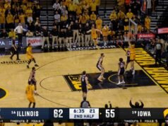 Tavion Banks y Tate Sage de Iowa lanzan mates consecutivos contra Illinois