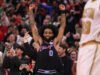 Los Bulls vencieron a los Celtics antes del timbre con el triple de Kevin Huerter mientras se retira la camiseta número 1 de Derrick Rose