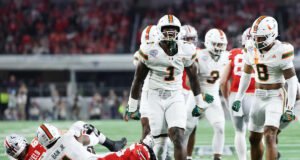 Se espera que el principal tackleador de Miami, Mohamed Toure, regrese para la octava temporada de fútbol universitario en 2026