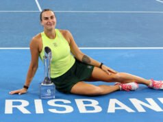 Sabalenka gana la final de Brisbane en medio de un gélido intercambio con Kostyuk