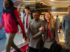 El jefe de la Academia de la Flota Estelar le da crédito a su hijo por Shaping Show