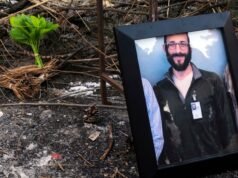 ‘Es falso’: Testigo del tribunal cuestiona el relato del DHS sobre el tiroteo en Minneapolis