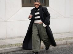 No te dejes atrapar sin este estilo de suéter a rayas de tía rica