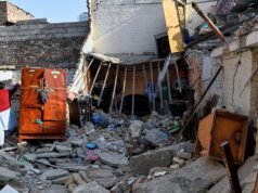 La novia y el novio entre los 8 muertos en la explosión de un cilindro de gas en una boda en Pakistán