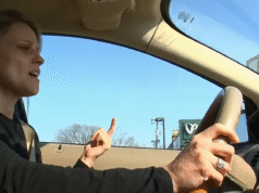 La disculpa de Nicole Curtis incluye una larga ‘explicación’ por el uso del insulto