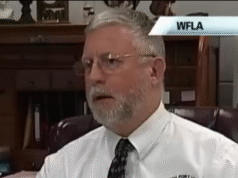 El Dr. George Kenney hipnotizó a estudiantes de secundaria hasta que murieron