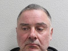 Conductor de camión que dirigió un taller de conversión de armas y explosivos desde un remolque mientras se preparaba para la «guerra racial» recibe 16 años de prisión