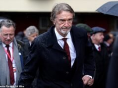 Man United publica una declaración extraña sobre ser «inclusivo y acogedor», sin mencionar a Sir Jim Ratcliffe, después de tener que disculparse por decir que los inmigrantes habían «colonizado» Gran Bretaña.