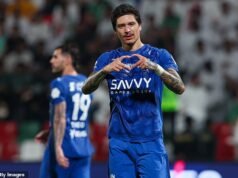 La estancia de Darwin Núñez en Arabia Saudita se convierte en una PESADILLA cuando deja el equipo de Al-Hilal para dar paso a una nueva estrella después de mudarse a Liverpool por £ 46 millones.