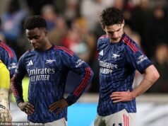 Brentford 1-1 Arsenal: el equipo de Mikel Arteta flaquea donde no lo hicieron los rivales de Pep Guardiola, escribe OLIVER HOLT – mientras los Gunners ven la ventaja del título reducida a cuatro puntos después de un emocionante empate