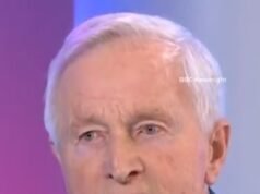 Al rey Carlos «le gustaría mucho» que Andrés testificara ante el Congreso de Estados Unidos y está «horrorizado» por las revelaciones de Epstein, dice su amigo cercano Jonathan Dimbleby.