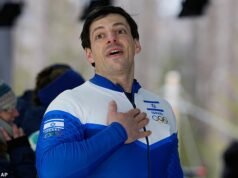 Atleta israelí de los Juegos Olímpicos de Invierno enojado por la ‘declamación’ de un comentarista de televisión después de pasar toda la carrera de esqueletos llamándolo ‘sionista que apoya el genocidio’