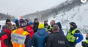 Otro británico muere en los Alpes cuando una avalancha golpea a un grupo de esquiadores fuera de pista cerca de una estación francesa