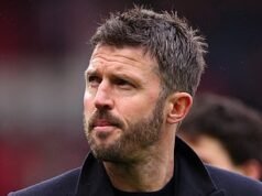 Michael Carrick le dice a Roy Keane y compañía que no le importa lo que digan mientras pronuncia su gran discurso para convertirse en jefe A TIEMPO COMPLETO del Man United en «el papel definitivo».
