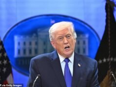 Trump dice que los “intereses extranjeros” son corruptos. Jueces de la Corte Suprema que eliminaron los aranceles: «Tienen miedo»