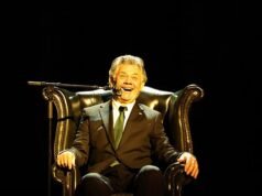 DETRÁS DE ESCENAS EN LEINSTER HOUSE: Paschal atrapado en el fuego cruzado por Monk; Estallido de cara roja en el debate sobre la lengua azul y la inestable defensa de Séamus Culleton por parte de los demócratas soc.