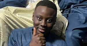 Adolescente que se jactó en video de rap ‘Acabamos de cometer un asesinato’ después de matar a puñaladas a un colegial, detenido durante más de 11 años